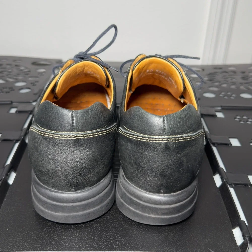 Johnston & Murphy Oxford Shoes Mens 10.5 M Black Good Bicycle Toe Leather Brazil